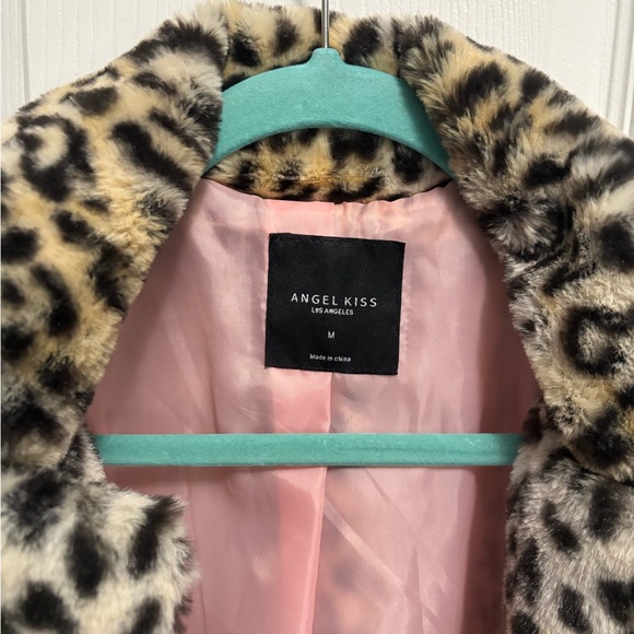 Angel Kiss Leopard Print Faux Fur Coat - Picture 3 of 4
